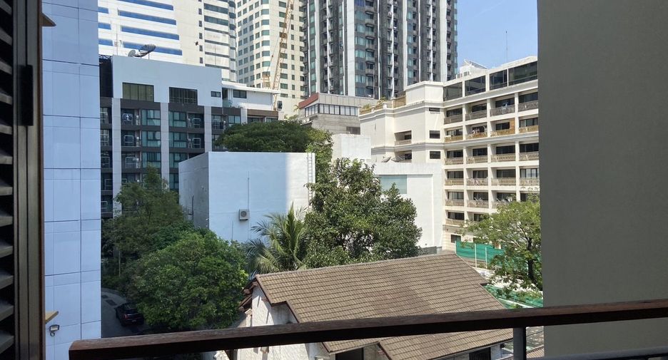 Wohnung zur Miete mit 2 Zimmer in Khlong Toei, Bangkok