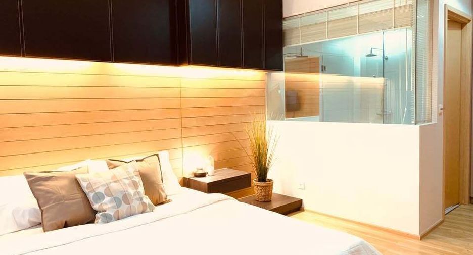 For rent 1 bed condo in Khlong Toei, Bangkok