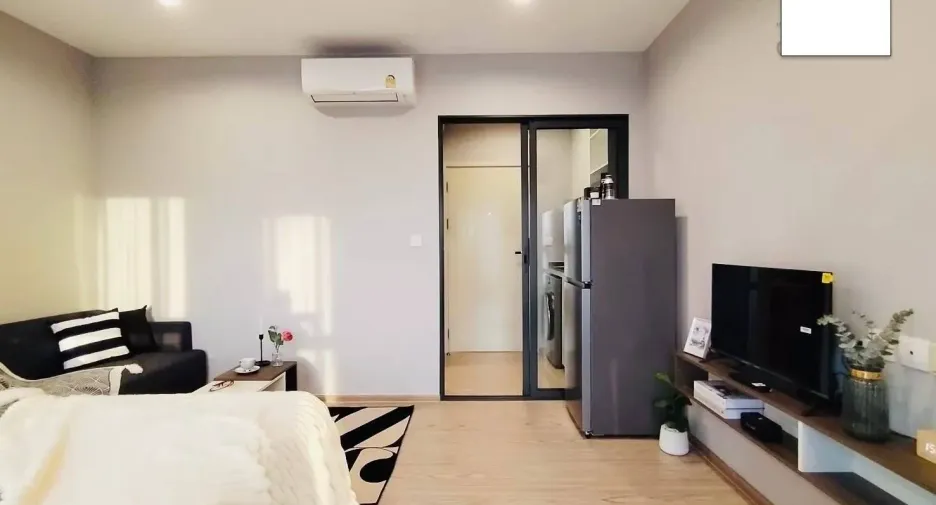 For rent 1 bed condo in Bang Kapi, Bangkok