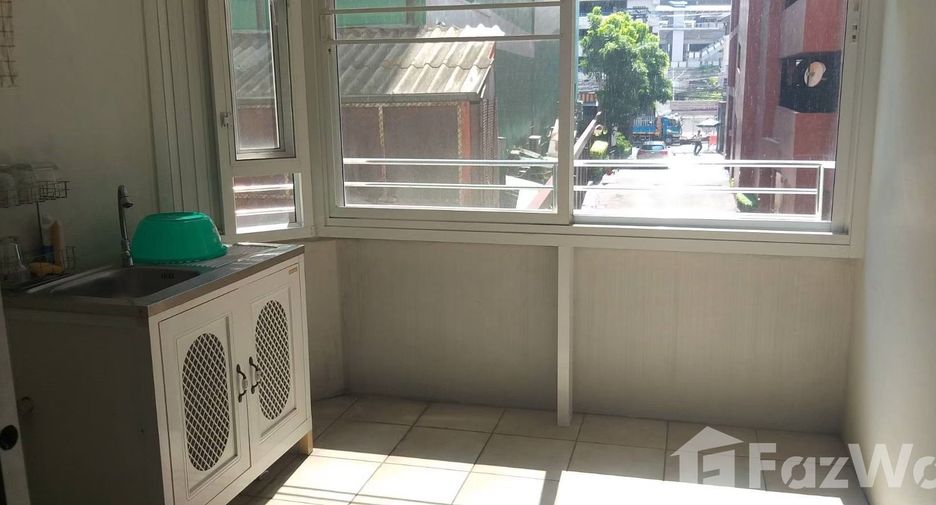 For rent 1 bed condo in Phaya Thai, Bangkok