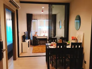 出租 1 卧室 公寓 在 Huai Khwang, 曼谷