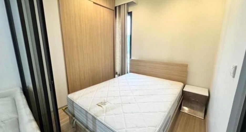 For rent studio condo in Phaya Thai, Bangkok