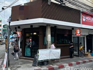 For rent retail Space in Din Daeng, Bangkok