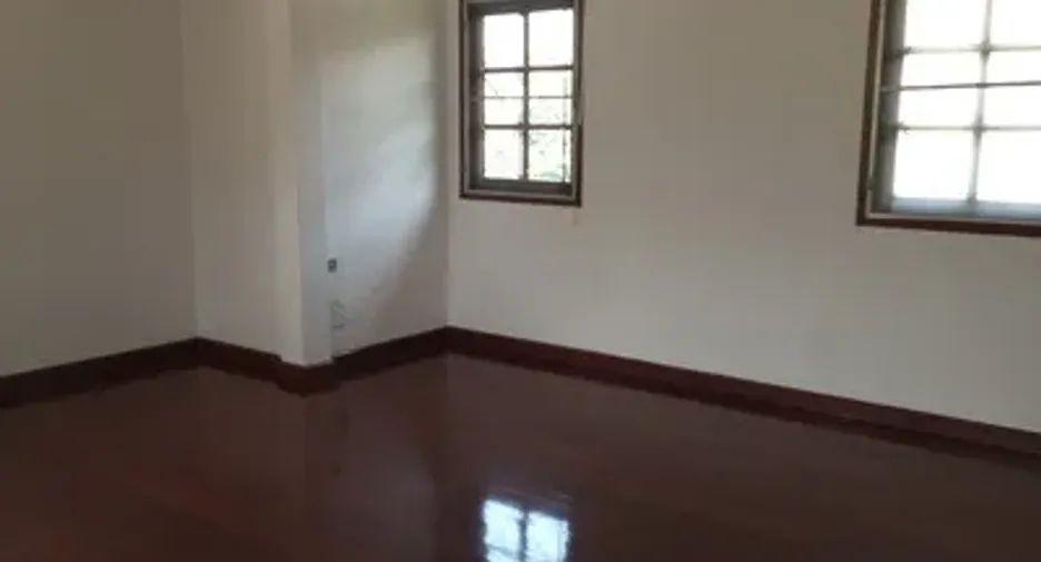 For rent 4 bedrooms house in Phra Khanong, Bangkok