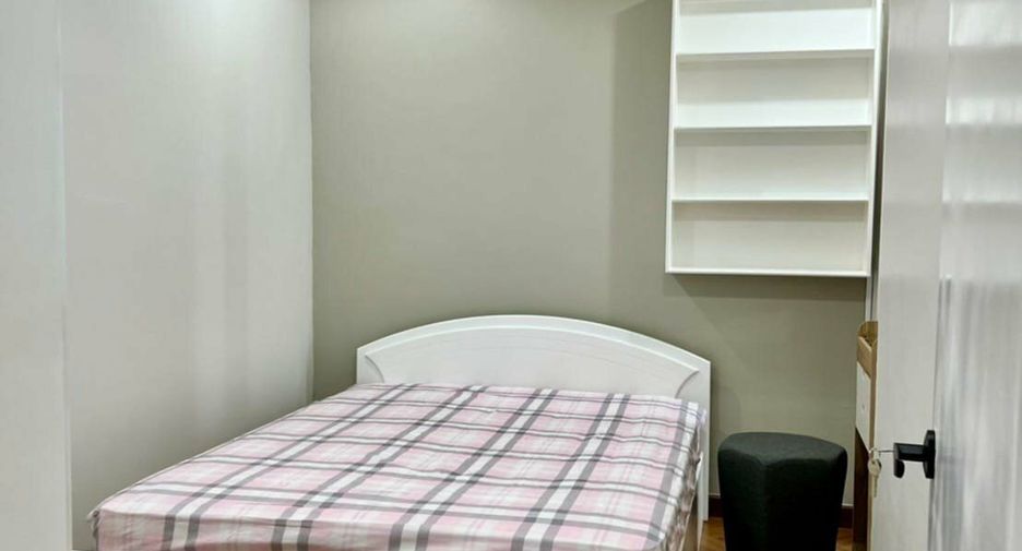 For rent 2 bedrooms condo in Ratchathewi, Bangkok