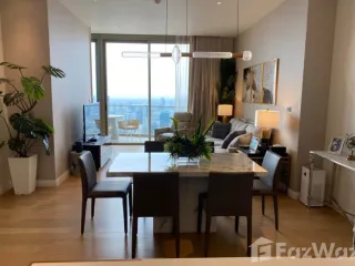 For rent 3 ベッドルーム condo in Khlong San, Bangkok