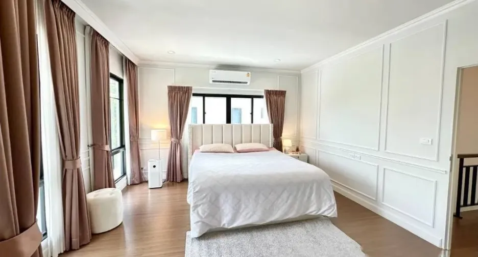 出租 4 卧室 独立屋 在 Prawet, 曼谷