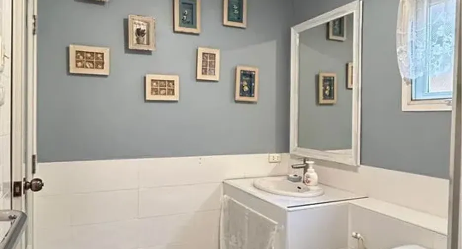 For rent 4 bedrooms house in Bang Kapi, Bangkok