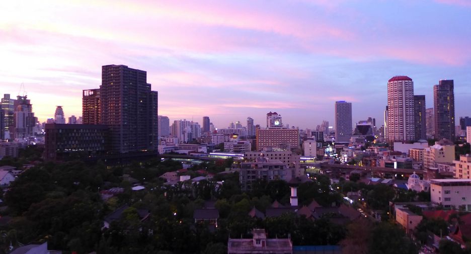 For rent 1 bed apartment in Khlong Toei, Bangkok