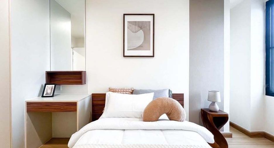 For rent 2 bedrooms condo in Mueang Samut Prakan, Samut Prakan