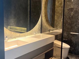 For rent 3 ベッドルーム condo in Khlong San, Bangkok