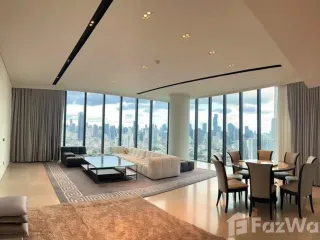 For rent 3 ベッドルーム condo in Khlong San, Bangkok