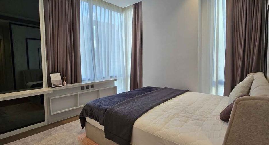 Condo en alquiler de 2 habitaciones en Pathum Wan, Bangkok