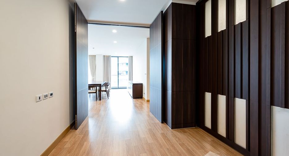 For rent 4 bedrooms condo in Suan Luang, Bangkok