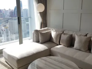À louer 2 chambres condo à Watthana, Bangkok