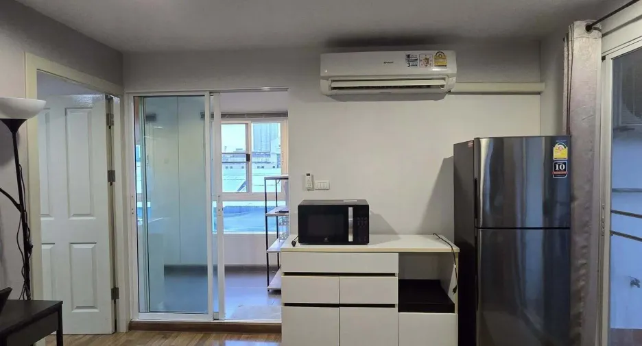 For rent 1 bed condo in Phra Khanong, Bangkok