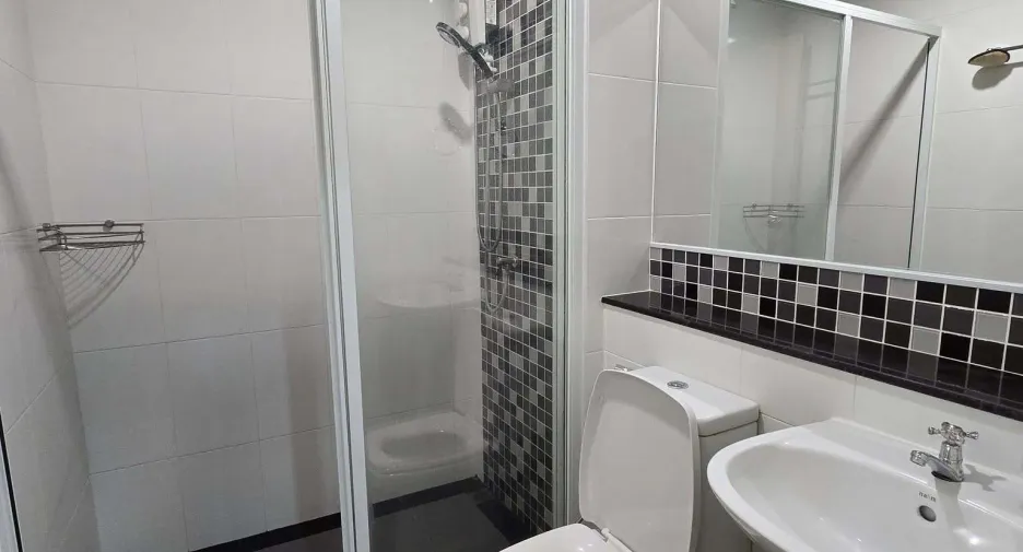 For rent 1 bed condo in Phra Khanong, Bangkok