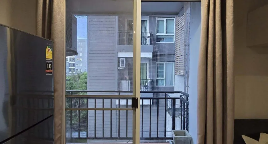 For rent 1 bed condo in Phra Khanong, Bangkok