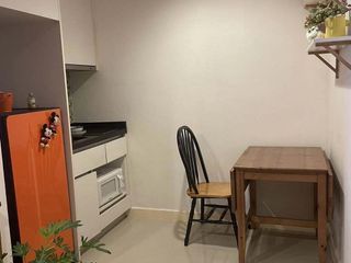 Wohnung zur Miete mit Studio in Khlong Toei, Bangkok