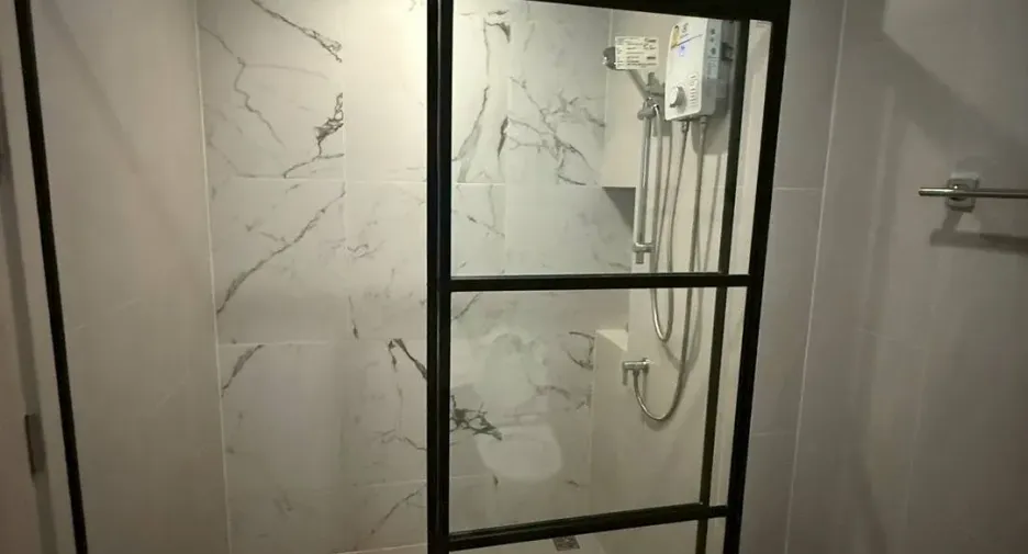 Condo en alquiler de 2 habitaciones en Bang Kapi, Bangkok