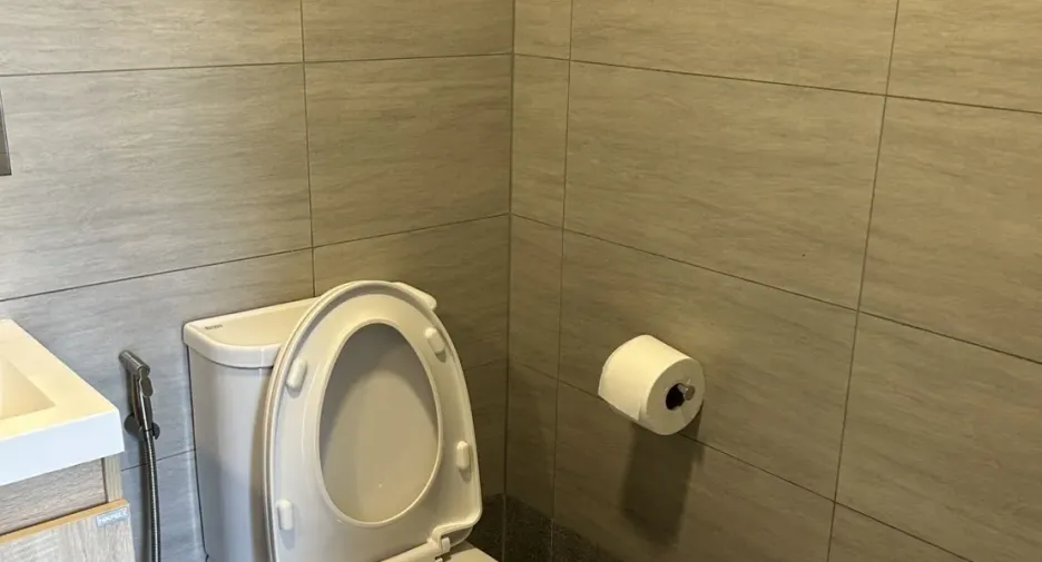 For rent studio condo in Bang Rak, Bangkok