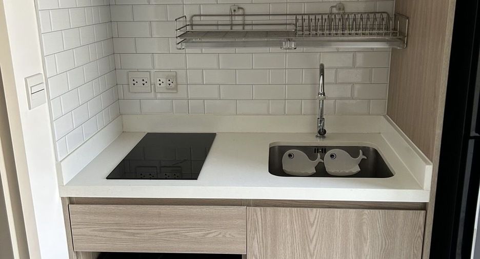 Condo en alquiler de estudio en Bang Rak, Bangkok