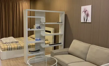 For rent studio condo in Khlong Toei, Bangkok