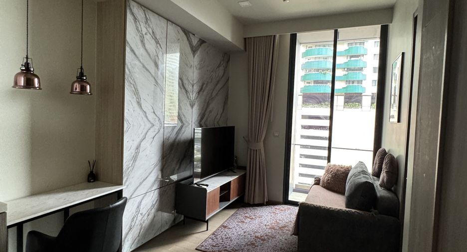 For rent 1 bed condo in Khlong Toei, Bangkok