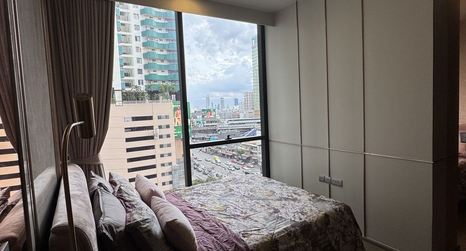 For rent 1 bed condo in Khlong Toei, Bangkok