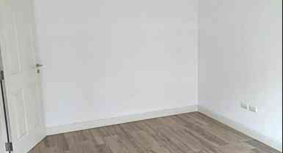 For rent 2 bedrooms townhouse in Lat Phrao, Bangkok