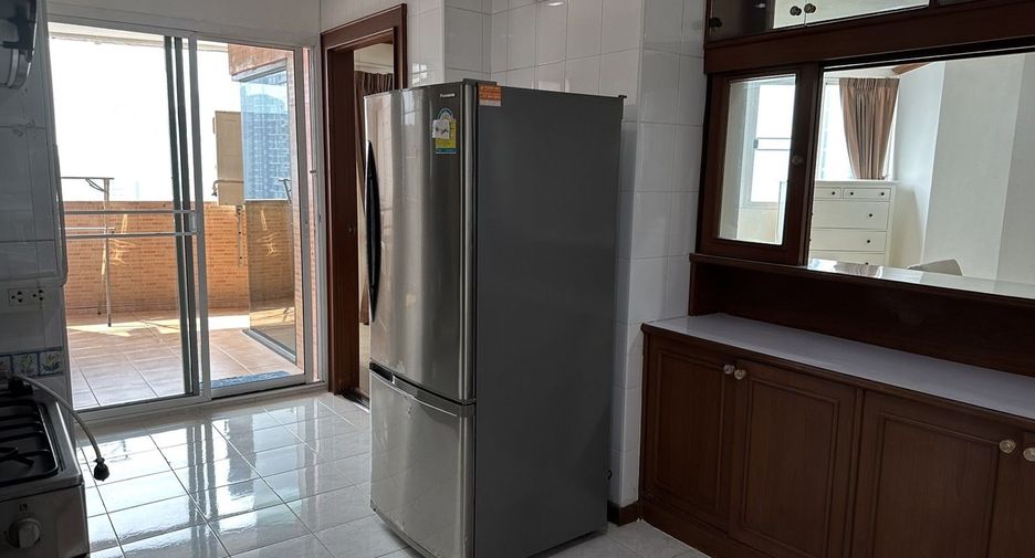 Wohnung zur Miete mit 2 Zimmer in Watthana, Bangkok