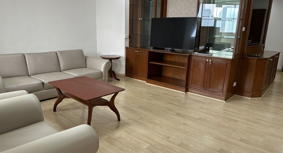 Wohnung zur Miete mit 2 Zimmer in Watthana, Bangkok