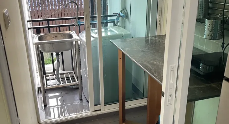 For rent 1 bed condo in Phra Khanong, Bangkok