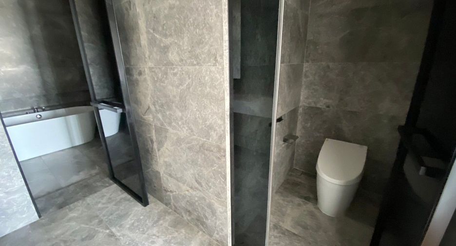 Wohnung zur Miete mit 1 Zimmer in Khlong San, Bangkok
