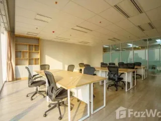 Büro zur Miete mit 2 Zimmer in Khlong Toei, Bangkok