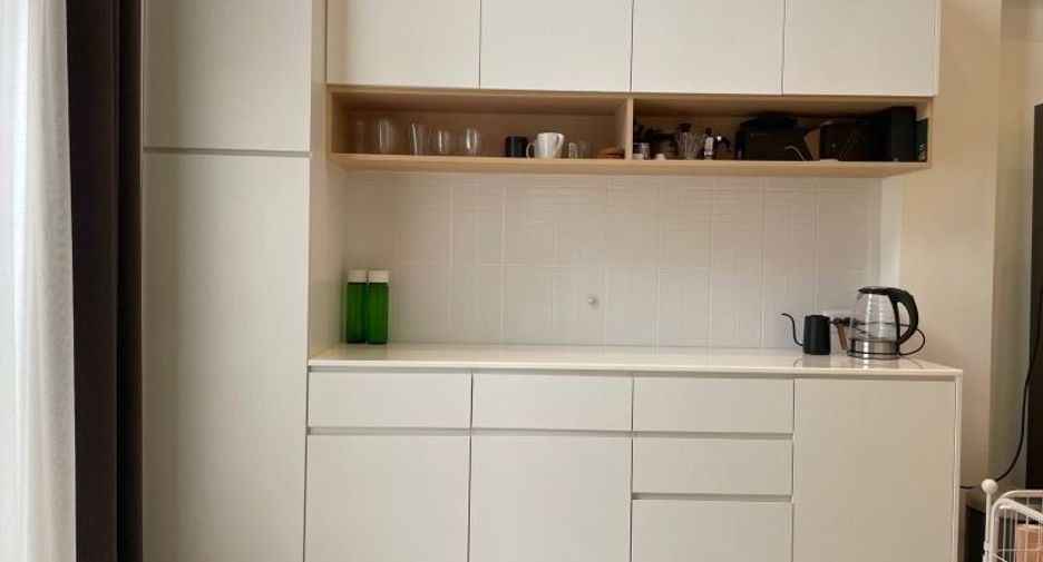 For rent 4 bedrooms townhouse in Mueang Samut Prakan, Samut Prakan