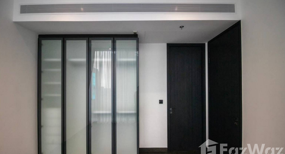 For rent 2 bedrooms condo in Sathon, Bangkok