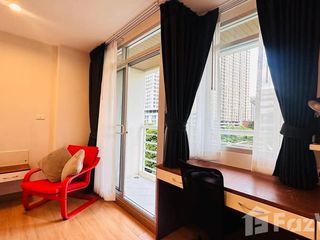 For rent studio condo in Phra Khanong, Bangkok