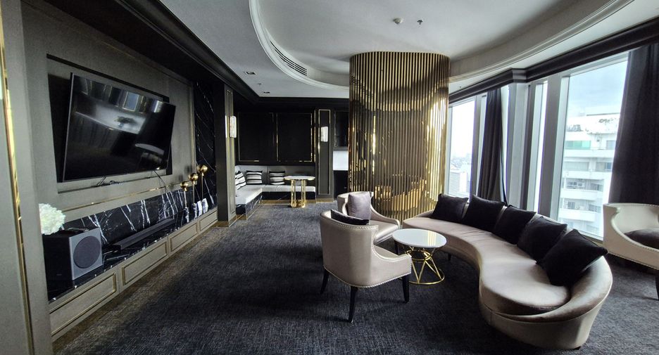For rent studio condo in Pathum Wan, Bangkok