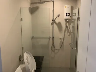 Condo en alquiler de 2 habitaciones en Phaya Thai, Bangkok