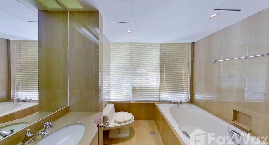 For rent 3 ベッドルーム condo in Pathum Wan, Bangkok