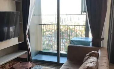 Condo en alquiler de 1 habitaciones en Thon Buri, Bangkok
