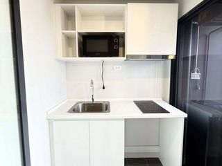 Wohnung zur Miete mit 1 Zimmer in Bang Na, Bangkok