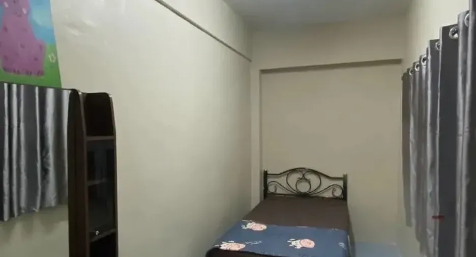 For rent 5 bedrooms townhouse in Prawet, Bangkok