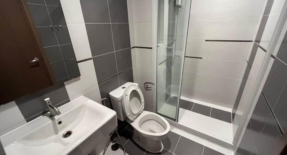 Condo en alquiler de 1 habitaciones en Watthana, Bangkok