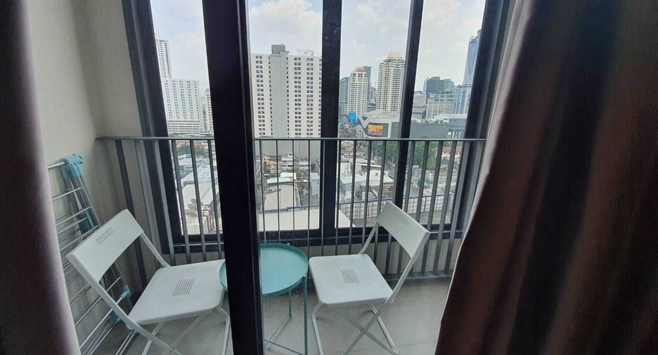 Wohnung zur Miete mit 1 Zimmer in Pathum Wan, Bangkok