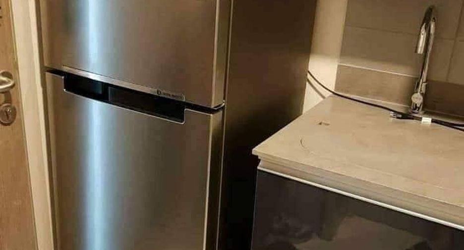 Wohnung zur Miete mit 1 Zimmer in Pathum Wan, Bangkok