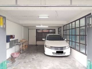Reihenhaus zur Miete mit 2 Zimmer in Suan Luang, Bangkok