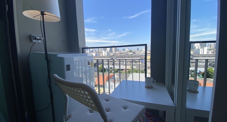For rent studio condo in Din Daeng, Bangkok