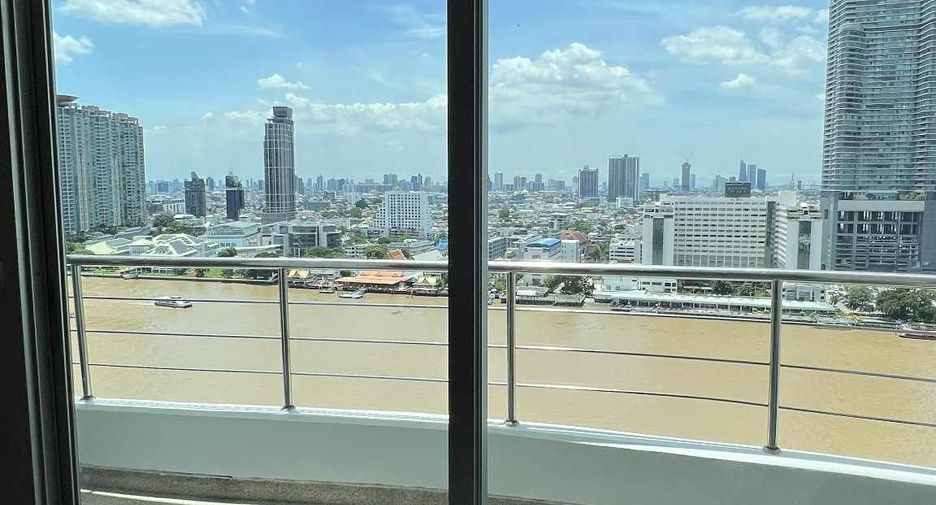 For rent 2 bedrooms condo in Khlong San, Bangkok